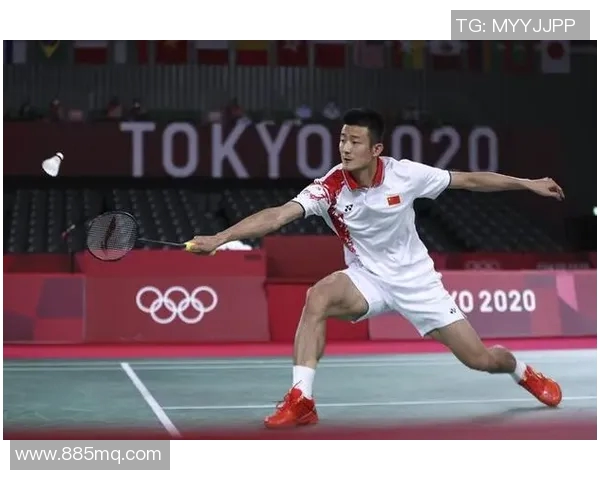 武汉羽毛球队包夹战术解析与实战应用探讨